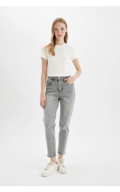 DeFacto Comfort Mom Fit Rahat Kalıp Yüksek Bel Bilek Boy Jean Yıkamalı Pantolon