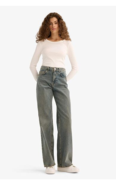 DeFacto Straight Wide Yüksek Bel Uzun Jean Yıkamalı Pantolon D4316AX25AUNM28