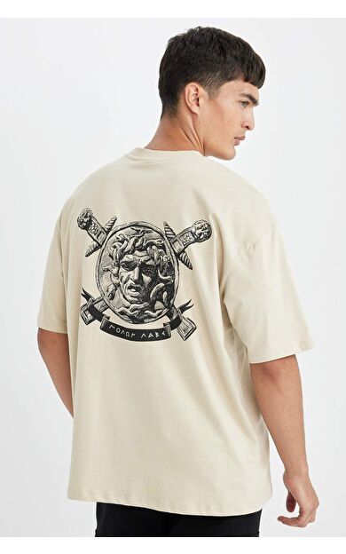 DeFacto DeFactoFit Oversize Fit Bisiklet Yaka Sırt Baskılı Kısa Kollu Tişört D4907AX24AUBG735