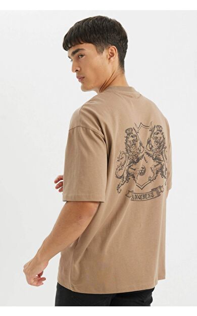 DeFactoFit Oversize Fit Bisiklet Yaka Sırt Baskılı Kısa Kollu Tişört D4910AX24AUBN551