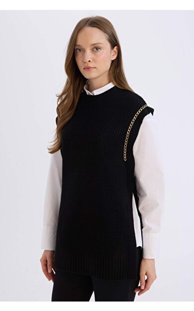 DeFacto Yarım Balıkçı Yaka Basic Düz Yan Yırtmaçlı Süveter