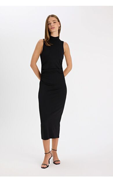 DeFacto Bodycon Yarım Balıkçı Yaka Kolsuz Maxi Elbise