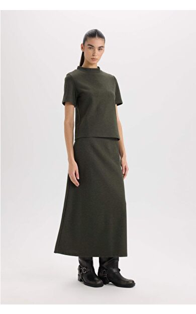 A Kesim Esnek Belli Basic Düz Normal Bel Maxi Etek