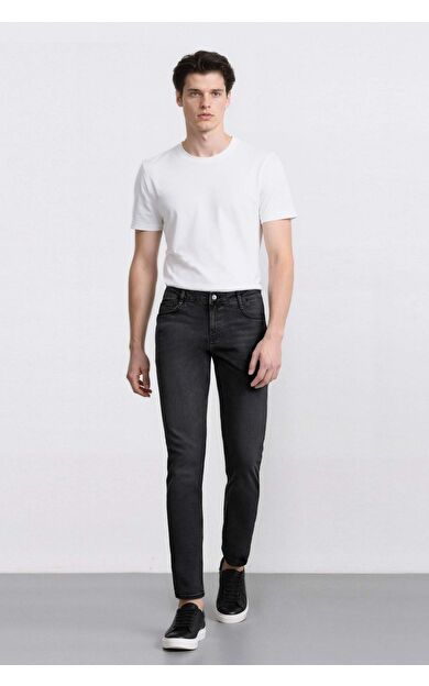 DeFacto Pedro Slim Fit Dar Kalıp Normal Bel Dar Paça Jean Pantolon D5480AX25SPNM36