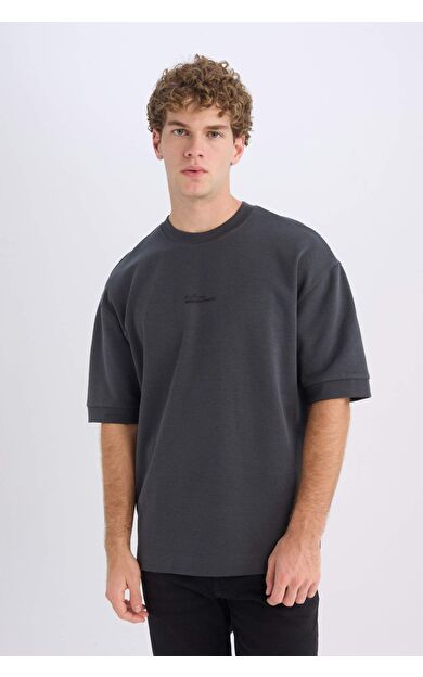 DeFacto Loose Fit Bisiklet Yaka Baskılı Ağır Kumaş Kısa Kollu Tişört D5496AX25SPAR231