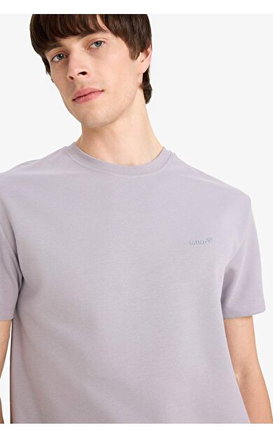 DeFacto Regular Fit Bisiklet Yaka Baskılı Kısa Kollu Ağır Kumaş Tişört D5514AX25SPPR326