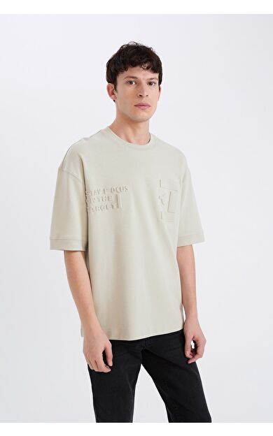DeFacto Loose Fit Bisiklet Yaka Baskılı Kısa Kollu Ağır Kumaş Tişört D5557AX25SPKH494
