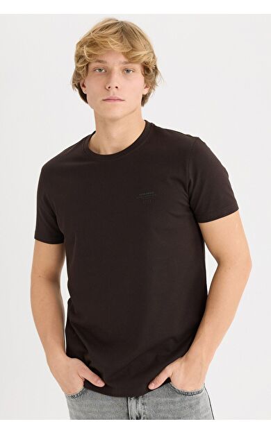 DeFacto Slim Fit Dar Kesim Bisiklet Yaka Baskılı Kısa Kollu Tişört D5567AX25SPBN337