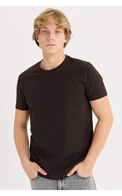 DeFacto Slim Fit Dar Kesim Bisiklet Yaka Baskılı Kısa Kollu Tişört D5567AX25SPBN337