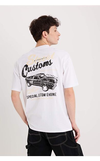 DeFacto Boxy Fit Bisiklet Yaka Sırt Baskılı Kısa Kollu Tişört D5584AX25SPWT34