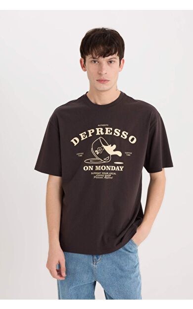 DeFacto Boxy Fit Bisiklet Yaka Baskılı Kısa Kollu Tişört D5589AX25SPBN337