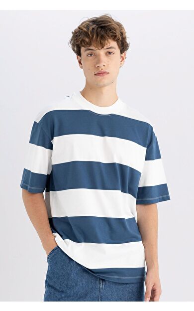 DeFacto Boxy Fit Bisiklet Yaka Çizgili Kısa Kollu Tişört D5595AX24AUBE88