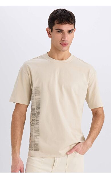 DeFacto Boxy Fit Bisiklet Yaka Baskılı Kısa Kollu Tişört D5598AX25SPBG757