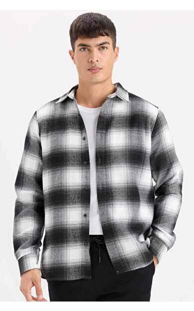 DeFacto Regular Fit Polo Yaka Kareli Flanel Uzun Kollu Gömlek D5835AX24AUBK81