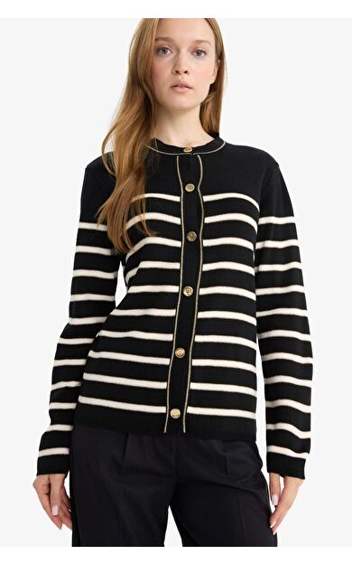 DeFacto Regular Fit Bisiklet Yaka Düğmeli Çizgili Triko Hırka