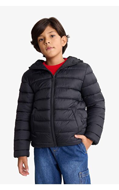 Erkek Çocuk Su İtici Kapüşonlu Mont
