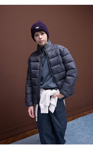 DeFacto Erkek Çocuk Su İtici Fermuarlı Cepli Şişme Mont