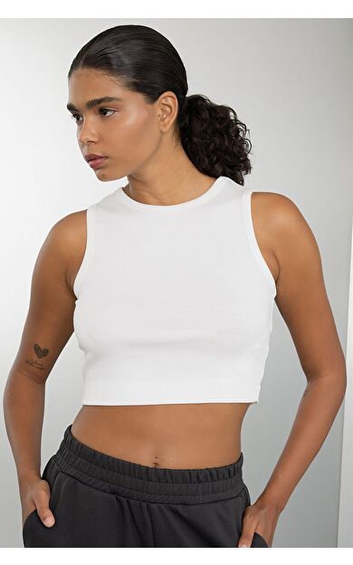 DeFacto DeFactoFit Crop Top Bisiklet Yaka Modal Sporcu Atlet D6038AX24AUER105