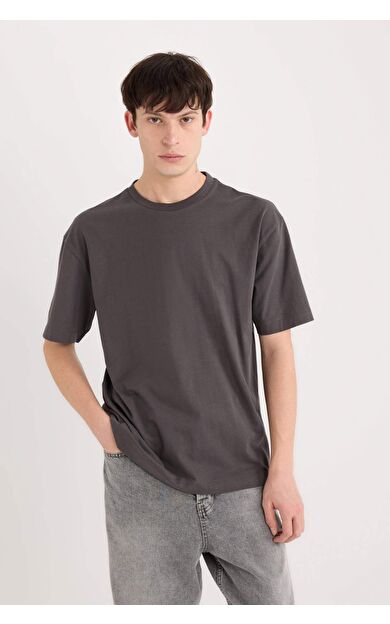 DeFacto Boxy Fit Bisiklet Yaka Basic Düz Kısa Kollu Tişört D6070AX25SPAR104