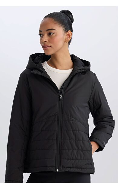DeFacto DeFactoFit Su İtici Regular Fit Kapüşonlu Fermuarlı Mont D6085AX25SPBK81