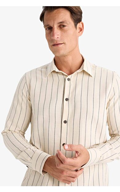 DeFacto Regular Fit Çizgili Pamuklu Uzun Kollu Gömlek D6146AX25SPER22