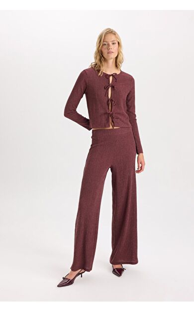 DeFacto Wide Leg Geniş Bol Paça Esnek Belli Basic Düz Bürümcük Pantolon D6300AX24AUBR115