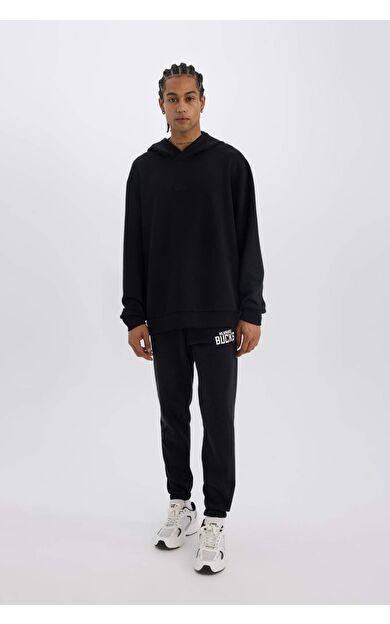 DeFacto DeFactoFit NBA Milwaukee Bucks Standart Fit Cepli Kalın Sweatshirt Kumaşı Sporcu Jogger