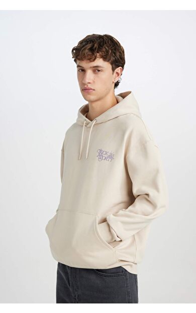 Rick and Morty Boxy Fit Kapüşonlu Baskılı Sweatshirt