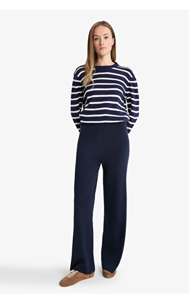 DeFacto Regular Fit Basic Düz Beli Lastikli Düz Paça Triko Pantolon