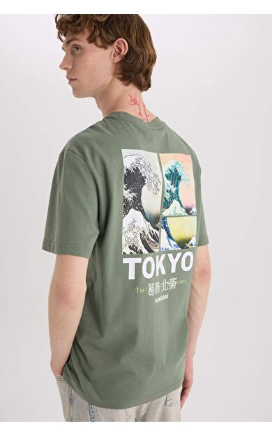 DeFacto Art Hokusai Regular Fit Bisiklet Yaka Baskılı Kısa Kollu Tişört