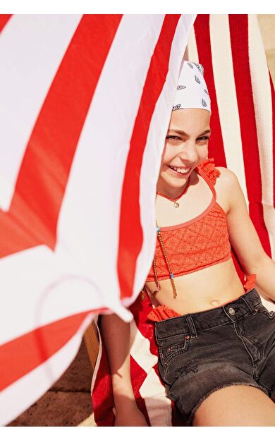 DeFacto Kız Çocuk Yırtık Detaylı Pamuklu Jean Şort D7106A825SMNM36