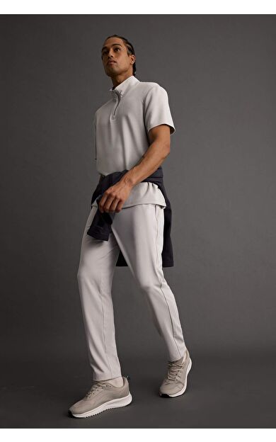 DeFacto DeFactoFit Slim Fit Dar Kesim Standart Paça Sporcu Jogger Eşofman Altı D7238AX25AUGR94