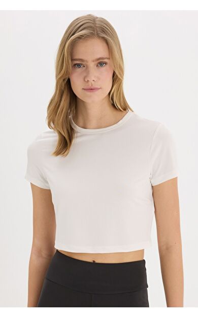 DeFacto DeFactoFit Crop Top Bisiklet Yaka Basic Düz Sporcu Kısa Kollu Tişört D7295AX25SPER105