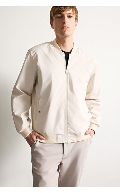 DeFacto Slim Fit Bomber Mont Ceket Dar Kesim Kolej Yaka Fermuarlı Çift Cepli Mevsimlik Hafif D7319AX25SPER140