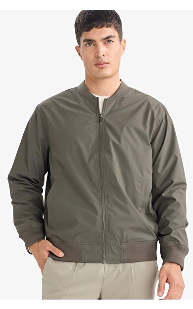 Slım Fıt Dar Kesim Kolej Yaka Bomber Astarlı Fermuarlı Su Geçirmez Mont