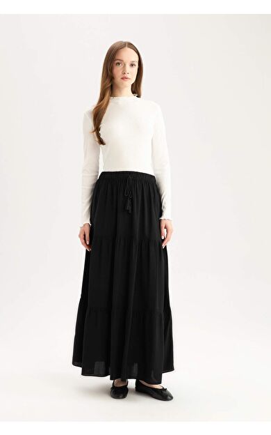 Beli Bağcıklı Viskon Maxi Etek