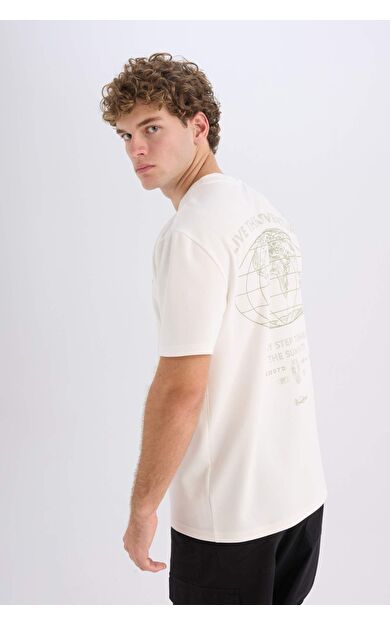 DeFacto Regular Fit Bisiklet Yaka Sırt Baskılı Kısa Kollu Ağır Kumaş Tişört