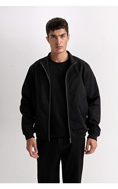 DeFacto Slim Fit Dar Kesim Dik Yaka Fermuarlı Mont D7338AX25SPBK27