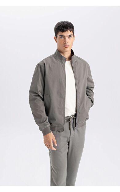 DeFacto Slim Fit Dar Kesim Dik Yaka Fermuarlı Mont D7338AX25SPKH464
