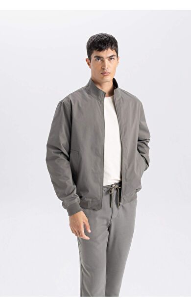 DeFacto Slim Fit Dar Kesim Dik Yaka Fermuarlı Mont D7338AX25SPKH464