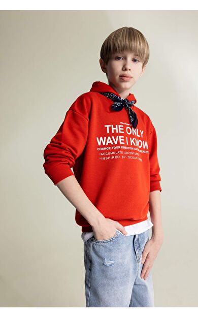 DeFacto Erkek Çocuk Oversize Geniş Kalıp Kapüşonlu Baskılı Sweatshirt D7399A825SPRD65
