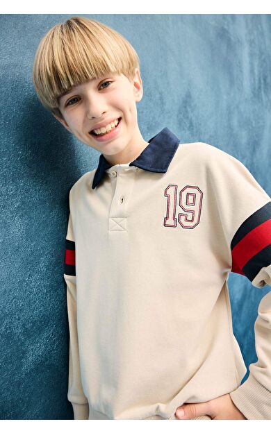 DeFacto Erkek Çocuk Oversize Geniş Kalıp Polo Yaka Sweatshirt
