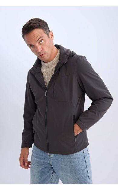 DeFacto Slim Fit Dar Kesim Kapüşonlu Astarlı Fermuarlı Cepli Mevsimlik Mont