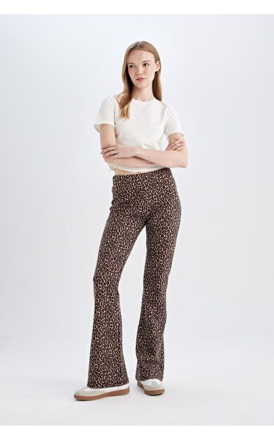 DeFacto Flare Fit Lepoar Desenli Düz Paça Uzun Boy Pantolon