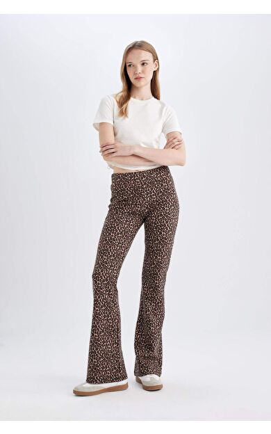 DeFacto Flare Fit Lepoar Desenli Düz Paça Uzun Boy Pantolon