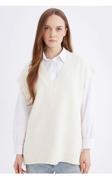 Relax Fit Yarım Balıkçı Yaka Basic Düz Triko Süveter