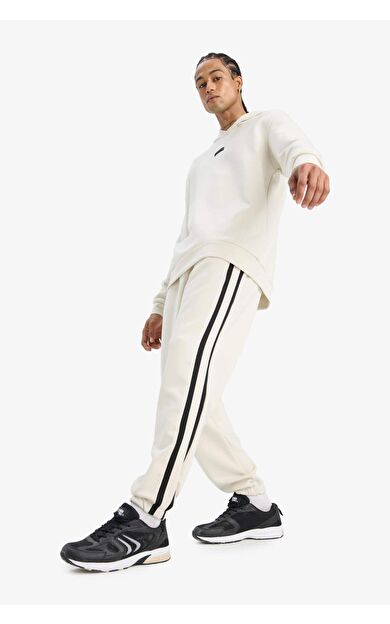 DeFactoFit Standart Fit Sporcu Jogger Eşofman Altı Skuba Dalgıç Kumaş Beli Bağcıklı Lastikli Paça