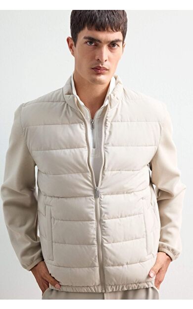 Slim Fit Dar Kesim Dik Yaka Lastikli ve Fermuarlı Su Geçirmez Mont D7532AX25AUBG766