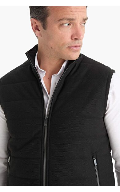 Slim Fit Dar Kesim Dik Yaka Fermuarlı Yelek