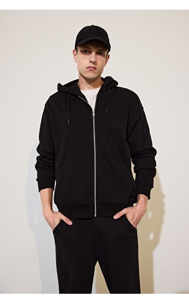 DeFacto Relax Fıt Kapüşonlu İçi Yumuşak Tüylü Kalın Kumaş Fermuarlı Sweatshirt